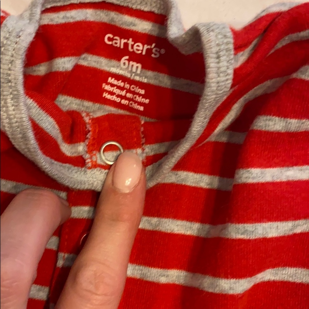 Carter’s short Rompers - Picture 2 of 2